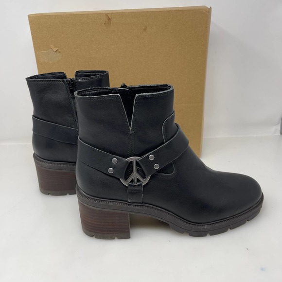 Lucky Brand Soxton Lug Sole Peace Sign Buckle Engineer Booties in Black‎ Size 10 - Picture 7 of 7